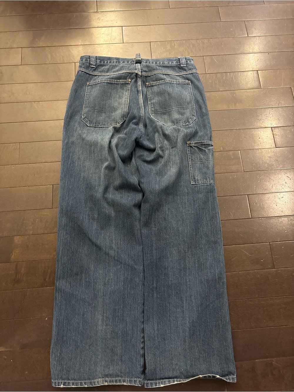 Y2K baggy jeans